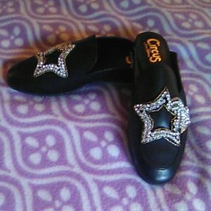 Circus 7.5 open heel shoe